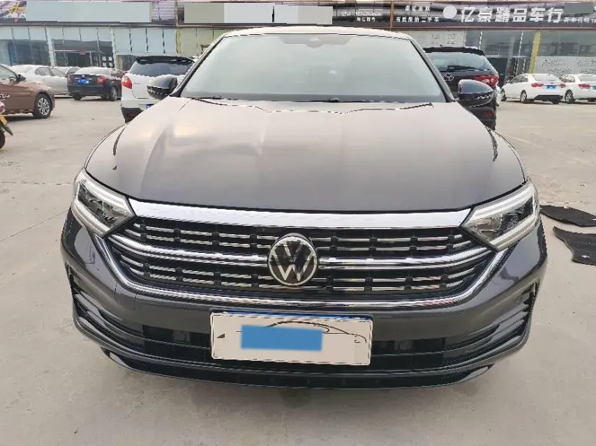 2023 Volkswagen Sagitar 1.5T 160HP L4 7DCT,autocango,china used car exporter,china ev exporter,chinese used car exporter,chinese used ev exporter