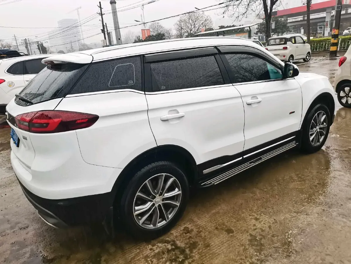 2020 Roewe i6 1.5T 169HP L4 7DCT,autocango,china used car exporter,china ev exporter,chinese used car exporter,chinese used ev exporter