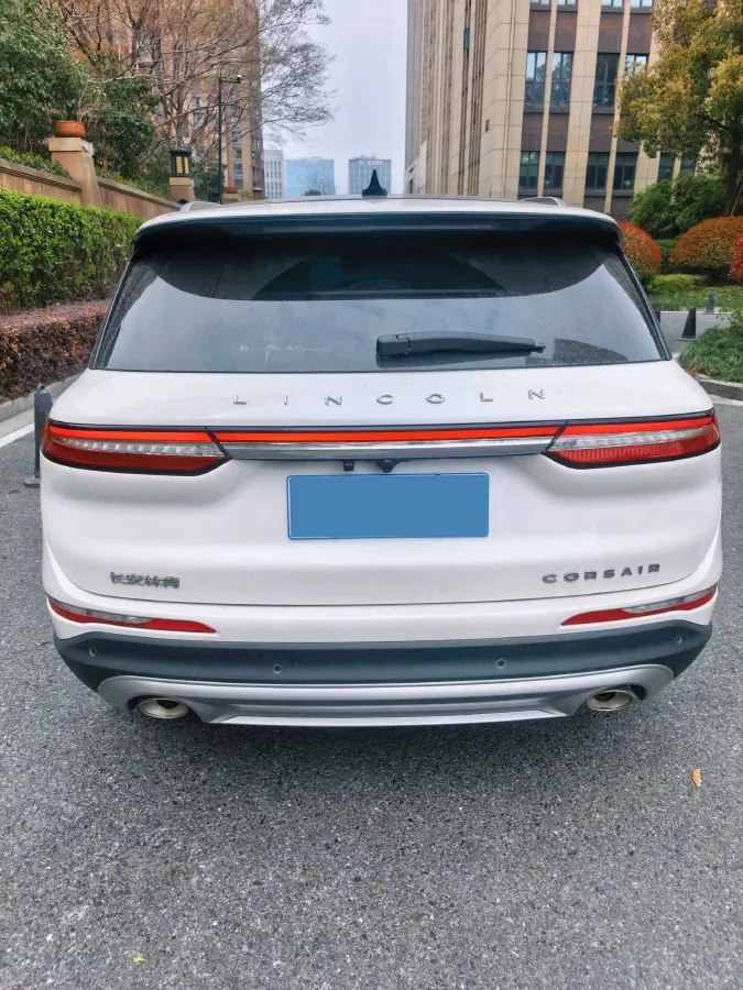 2022 Lincoln Corsair 2.0T 245HP L4 8AT,autocango,china used car exporter,china ev exporter,chinese used car exporter,chinese used ev exporter