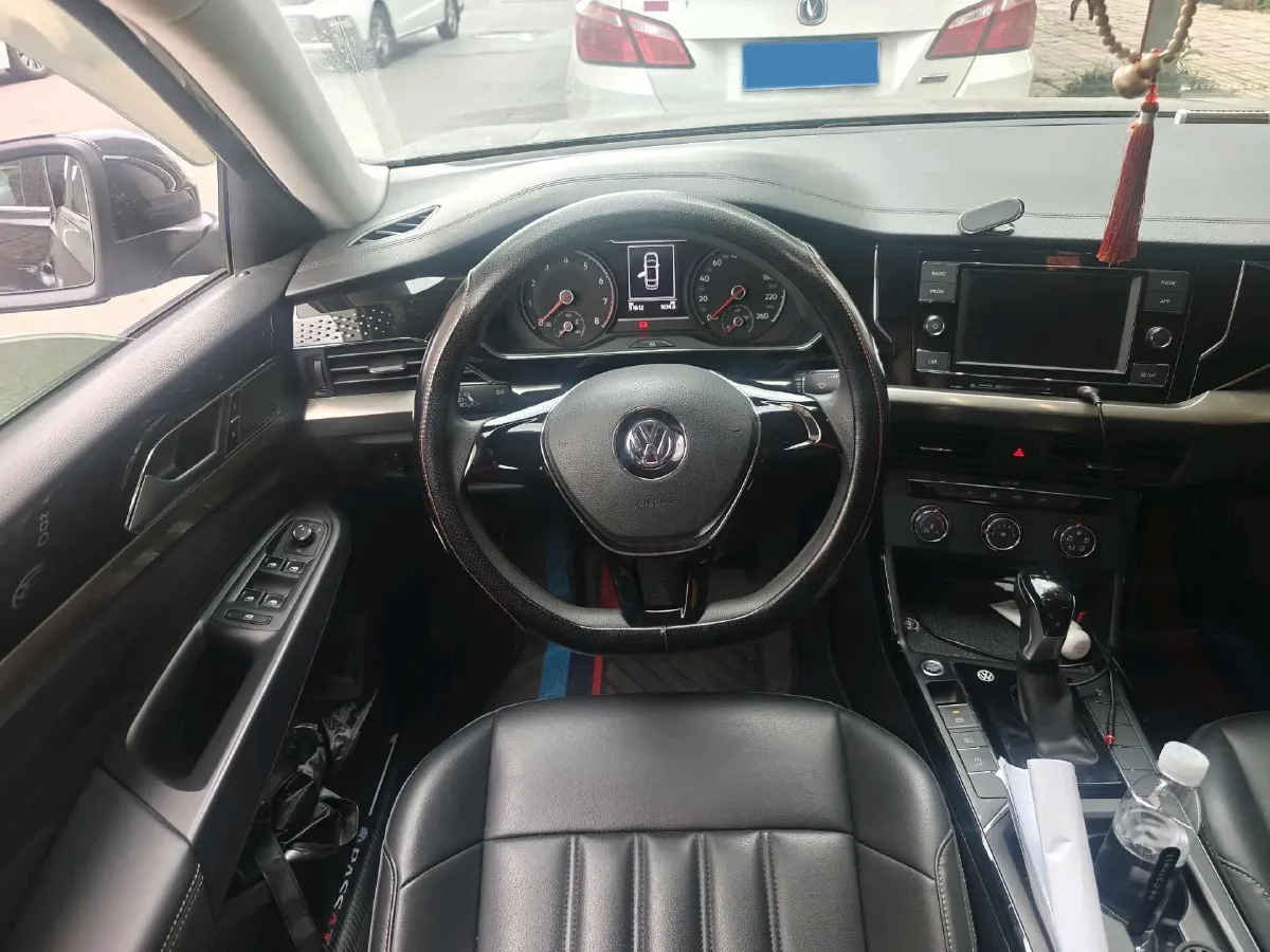 2019 Chevrolet Equinox 1.5T 180HP L4 6AT,autocango,china used car exporter,china ev exporter,chinese used car exporter,chinese used ev exporter