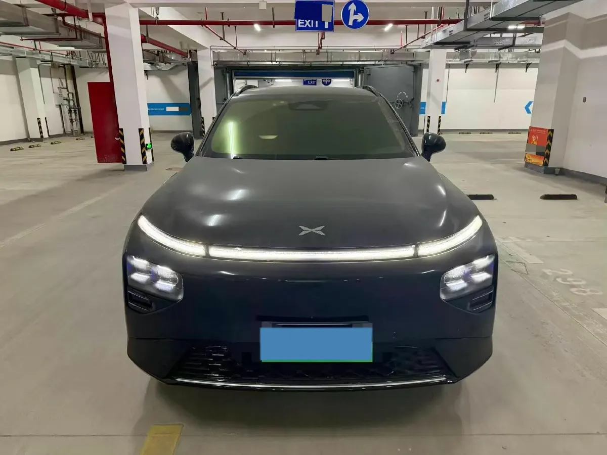 2024 Xpeng G9 BEV 78.2KWH,autocango,china used car exporter,china ev exporter,chinese used car exporter,chinese used ev exporter