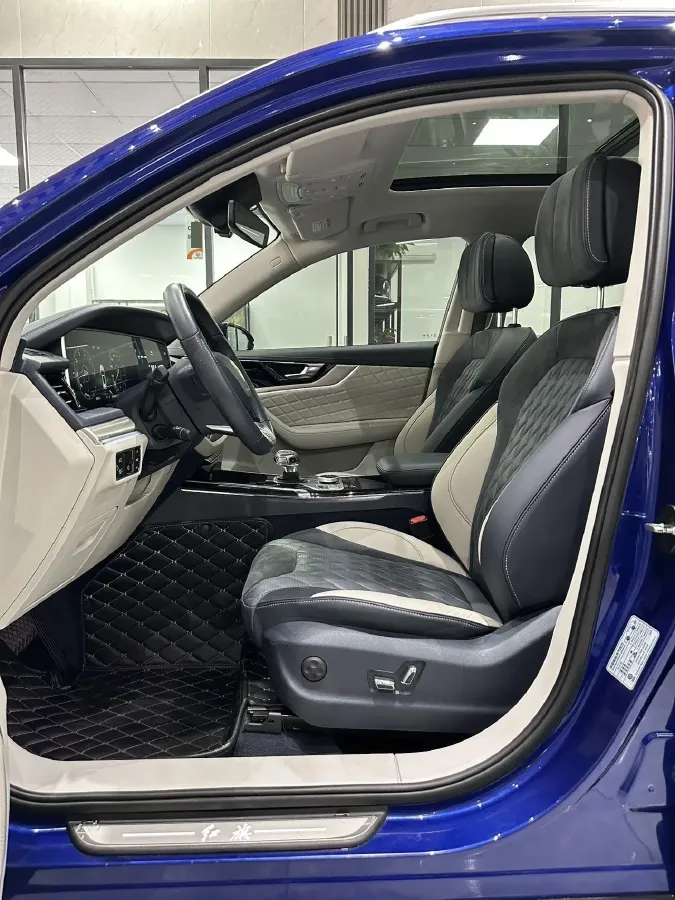 2019 HongQi HS5 2.0T 224HP L4 6AT,autocango,china used car exporter,china ev exporter,chinese used car exporter,chinese used ev exporter