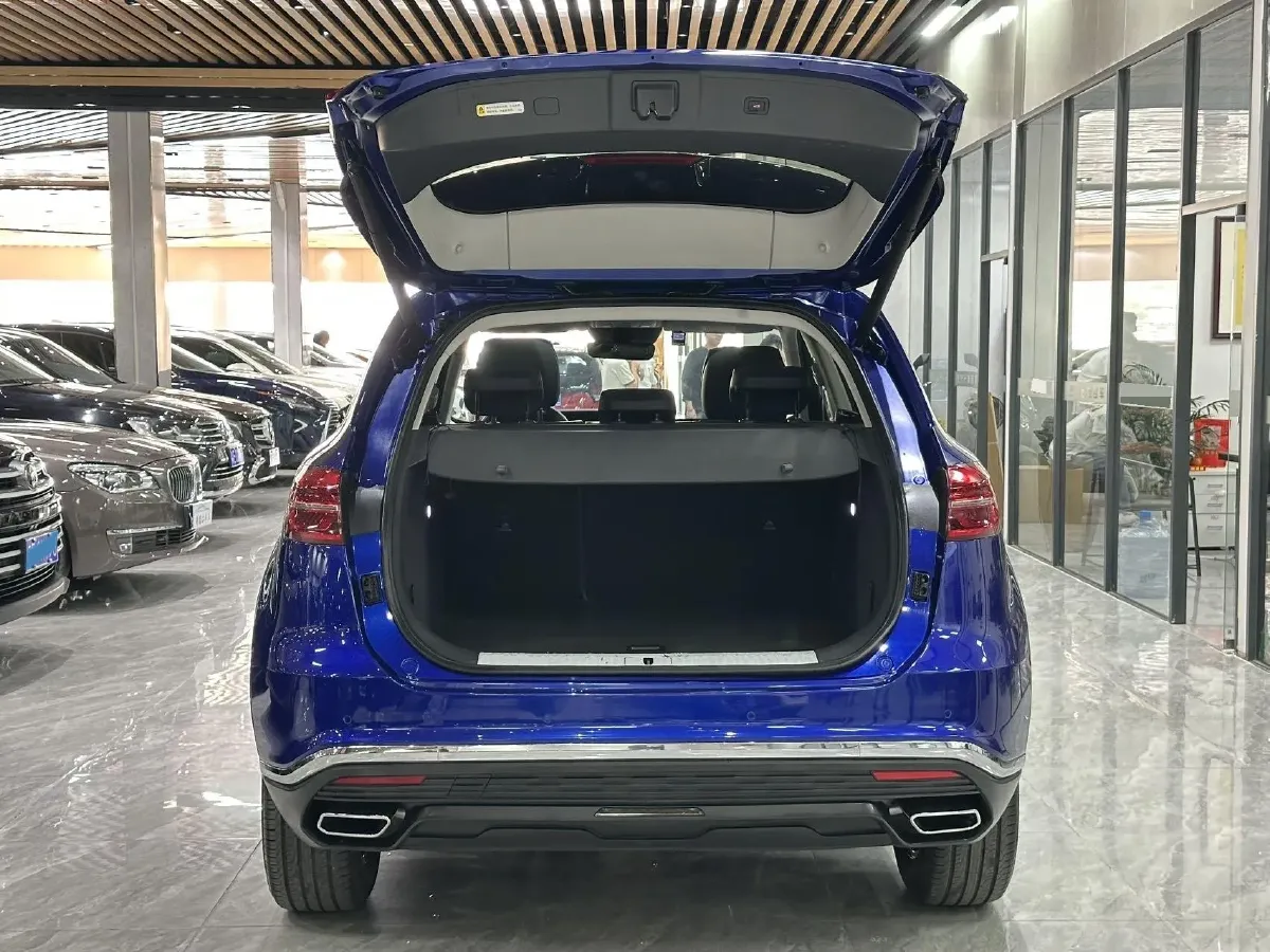 2019 HongQi HS5 2.0T 224HP L4 6AT,autocango,china used car exporter,china ev exporter,chinese used car exporter,chinese used ev exporter