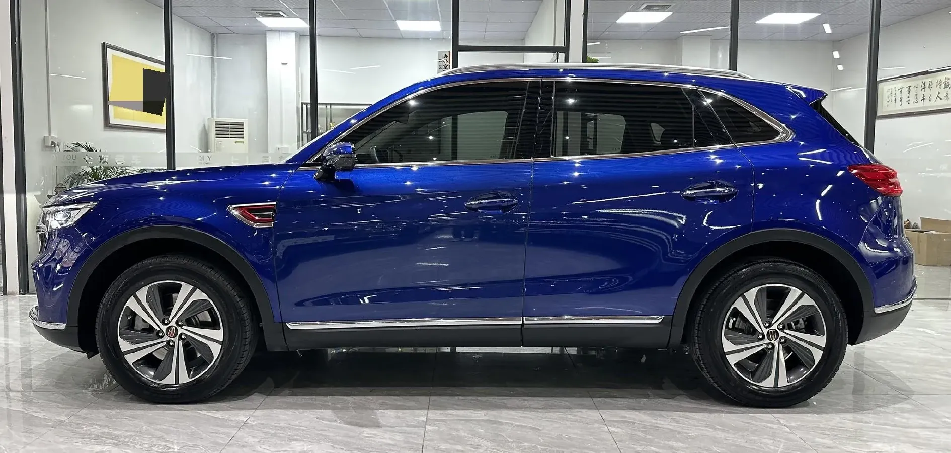 2019 HongQi HS5 2.0T 224HP L4 6AT,autocango,china used car exporter,china ev exporter,chinese used car exporter,chinese used ev exporter