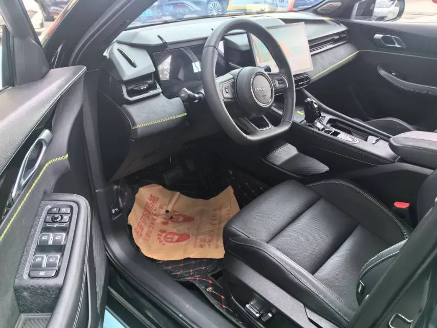 2023 MAXUS G50 1.5T 181HP L4 7DCT,autocango,china used car exporter,china ev exporter,chinese used car exporter,chinese used ev exporter