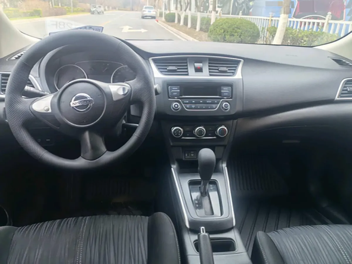 2021 Nissan Sylphy 1.6L 122HP L4 CVT,autocango,china used car exporter,china ev exporter,chinese used car exporter,chinese used ev exporter