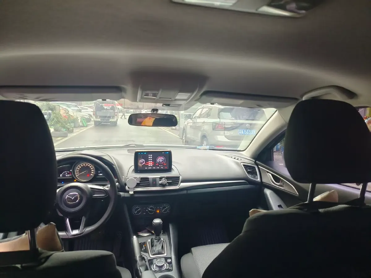 2017 Mazda 3 Axela 1.5L 117HP L4 6AT,autocango,china used car exporter,china ev exporter,chinese used car exporter,chinese used ev exporter