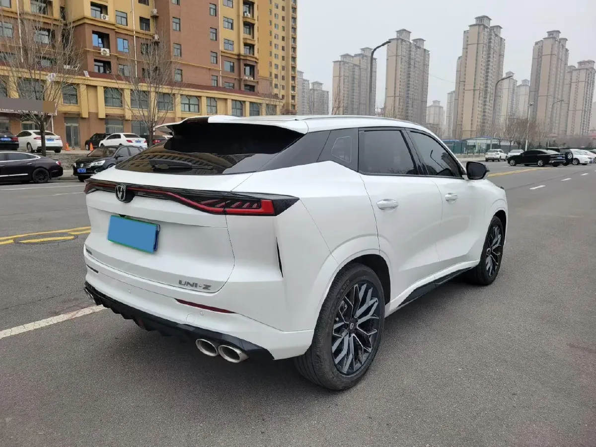 2025 ChangAn UNI-Z 1.5T 188HP L4 7DCT,autocango,china used car exporter,china ev exporter,chinese used car exporter,chinese used ev exporter