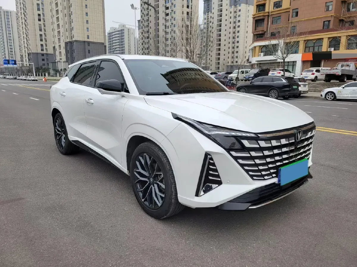 2025 ChangAn UNI-Z 1.5T 188HP L4 7DCT,autocango,china used car exporter,china ev exporter,chinese used car exporter,chinese used ev exporter