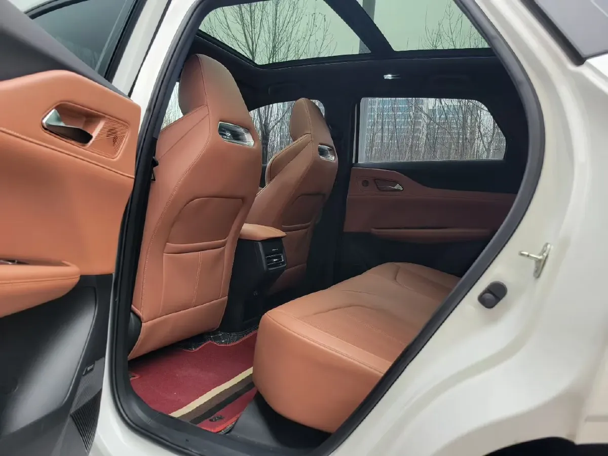 2025 ChangAn UNI-Z 1.5T 188HP L4 7DCT,autocango,china used car exporter,china ev exporter,chinese used car exporter,chinese used ev exporter