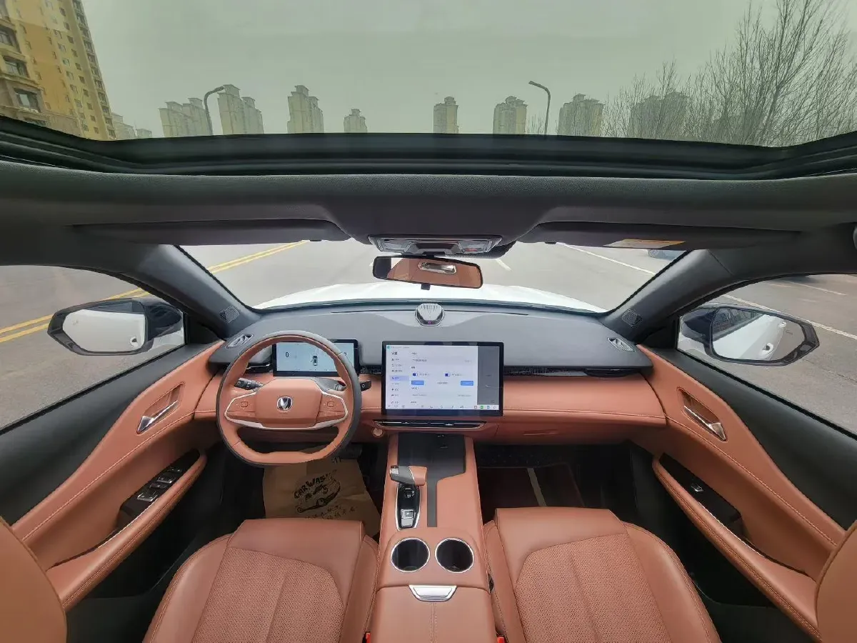 2025 ChangAn UNI-Z 1.5T 188HP L4 7DCT,autocango,china used car exporter,china ev exporter,chinese used car exporter,chinese used ev exporter