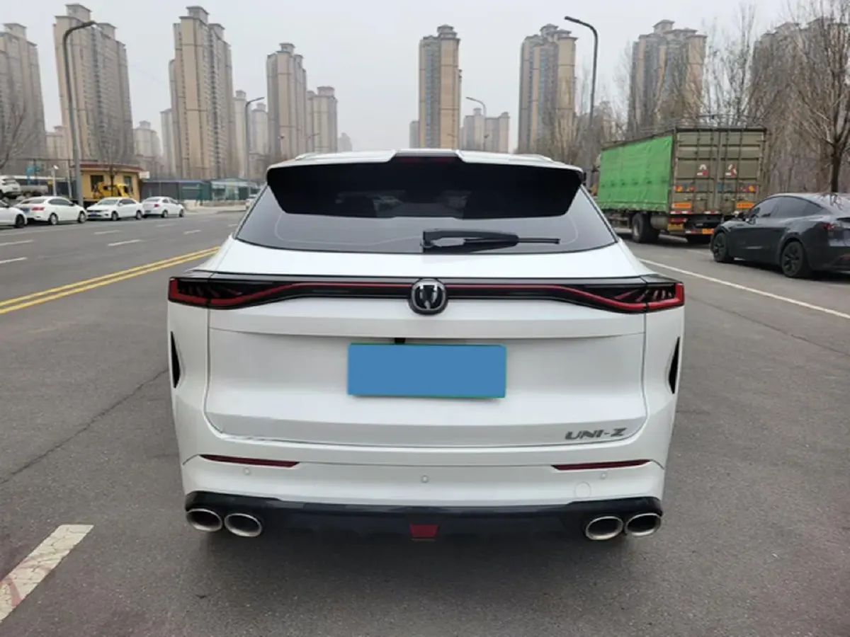 2025 ChangAn UNI-Z 1.5T 188HP L4 7DCT,autocango,china used car exporter,china ev exporter,chinese used car exporter,chinese used ev exporter