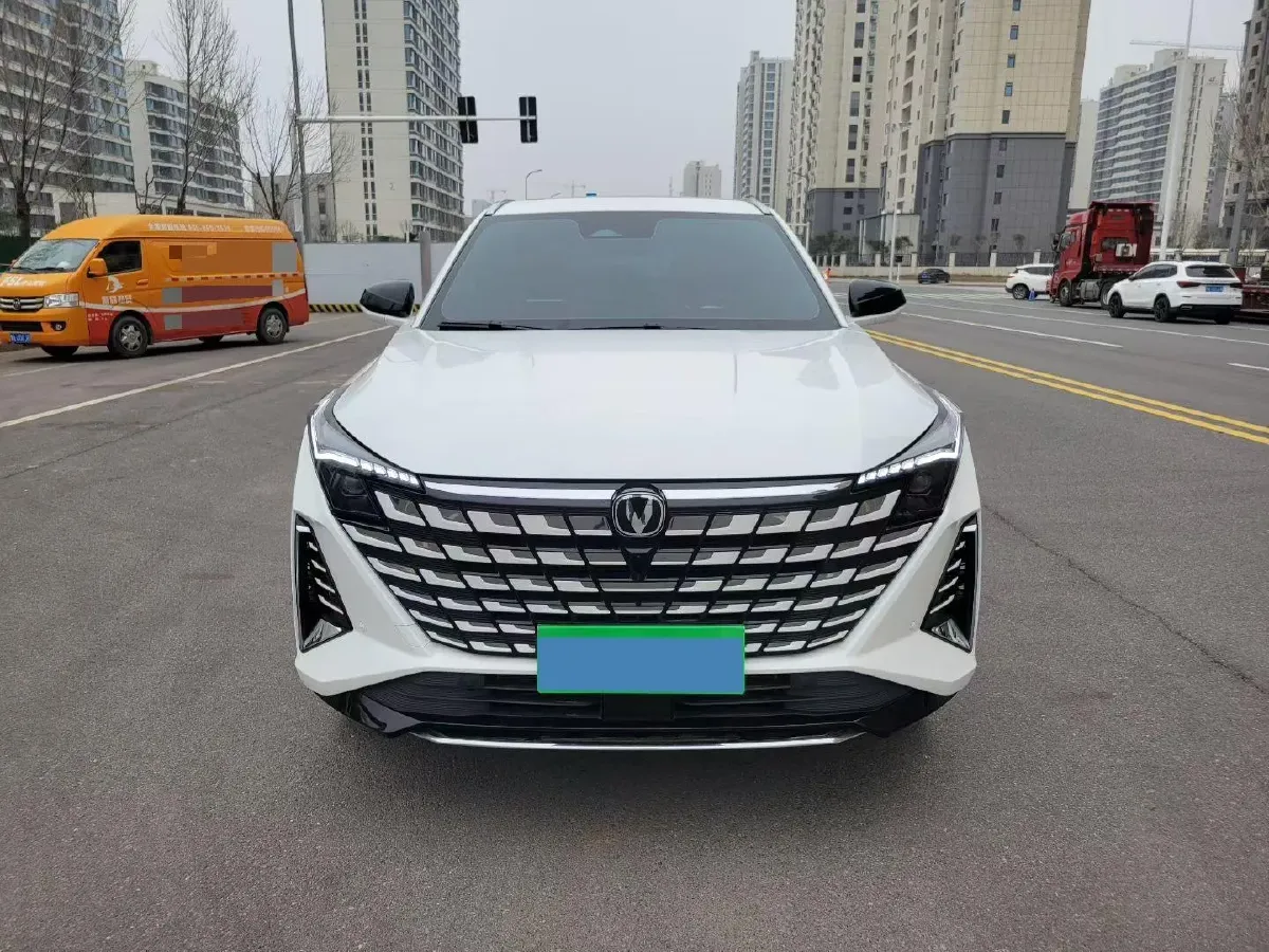 2025 ChangAn UNI-Z 1.5T 188HP L4 7DCT,autocango,china used car exporter,china ev exporter,chinese used car exporter,chinese used ev exporter