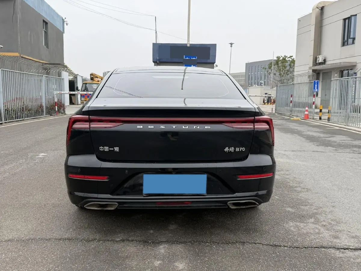 2021 Bestune B70 1.5T 169HP L4 7DCT,autocango,china used car exporter,china ev exporter,chinese used car exporter,chinese used ev exporter