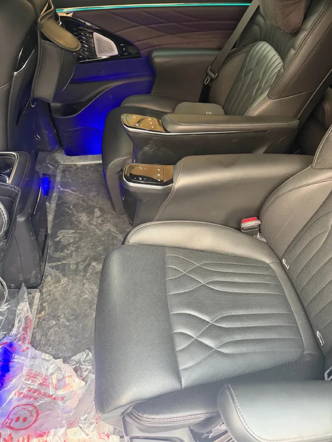 2023 GAC Trumpchi M8 2.0T 252HP L4 8AT,autocango,china used car exporter,china ev exporter,chinese used car exporter,chinese used ev exporter