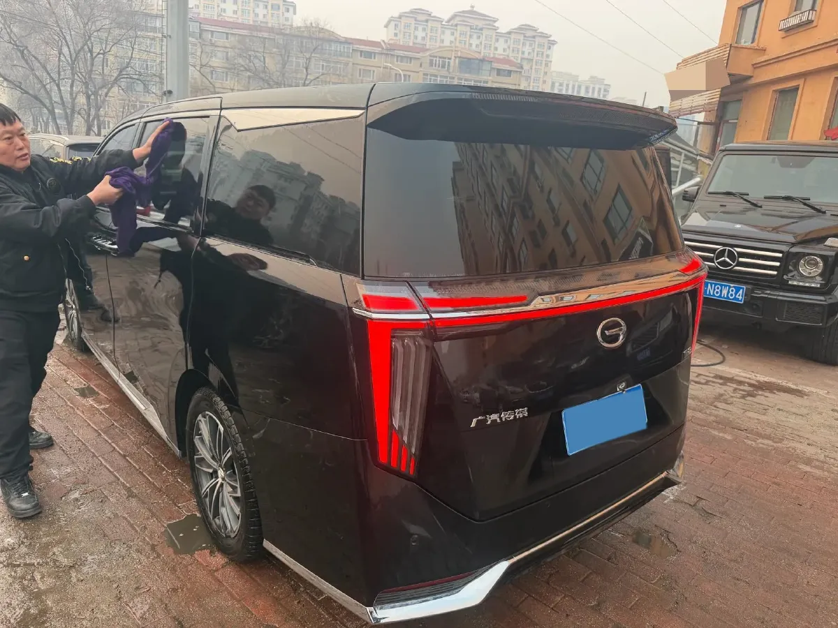 2023 GAC Trumpchi M8 2.0T 252HP L4 8AT,autocango,china used car exporter,china ev exporter,chinese used car exporter,chinese used ev exporter