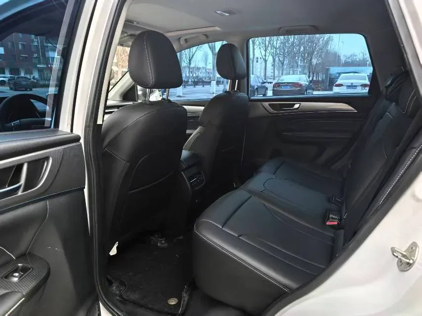 2022 Haval H6 1.5T 184HP L4 7DCT,autocango,china used car exporter,china ev exporter,chinese used car exporter,chinese used ev exporter