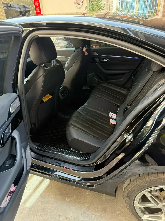 2021 Peugeot 508 1.6T 170HP L4 6AT,autocango,china used car exporter,china ev exporter,chinese used car exporter,chinese used ev exporter