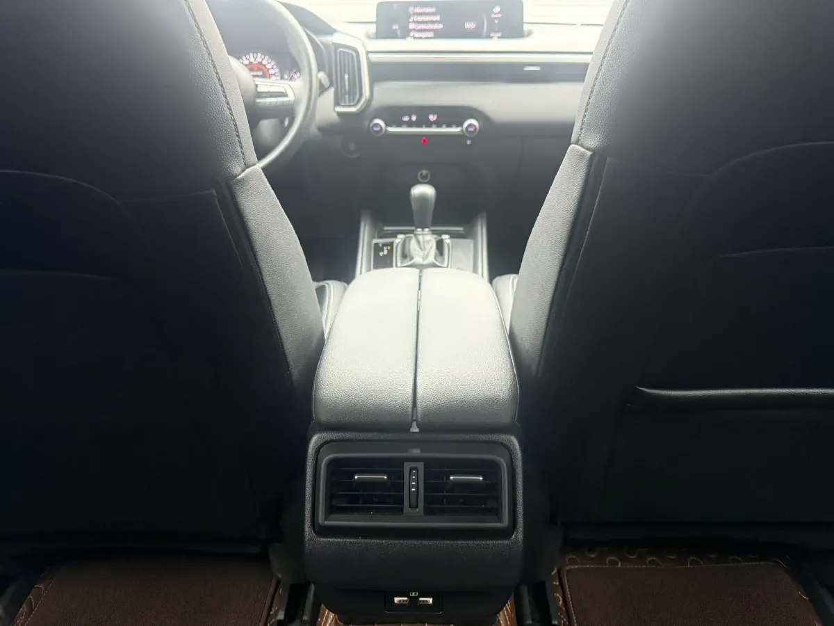 2023 Mazda CX-50 2.0L 155HP L4 6AT,autocango,china used car exporter,china ev exporter,chinese used car exporter,chinese used ev exporter