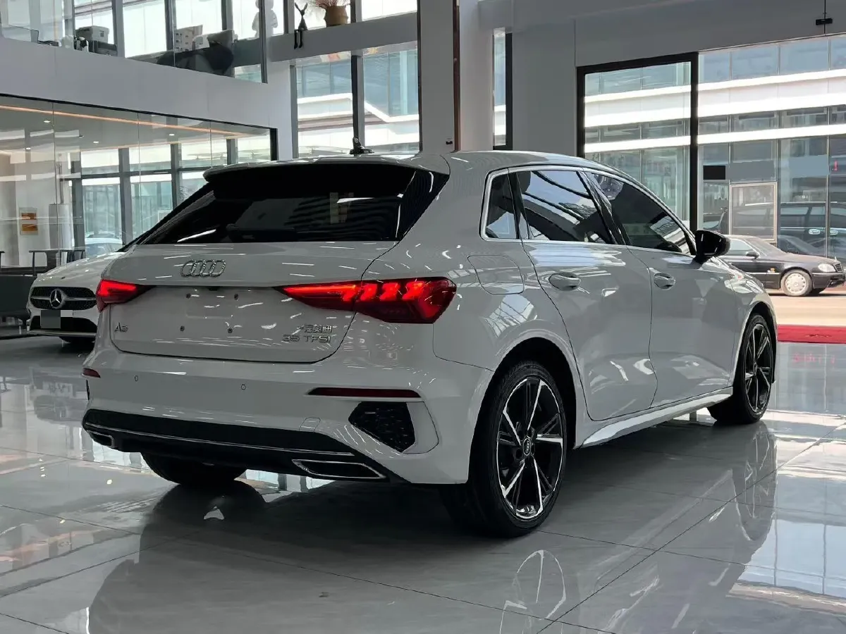 2023 Audi A3 1.4T 150HP L4 7DCT,autocango,china used car exporter,china ev exporter,chinese used car exporter,chinese used ev exporter