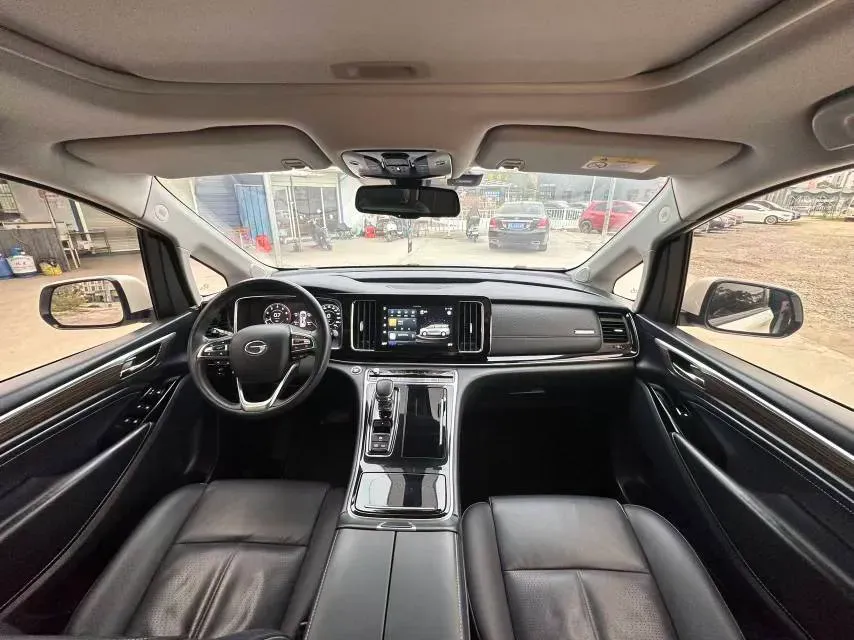 2021 GAC Trumpchi M8 2.0T 252HP L4 8AT,autocango,china used car exporter,china ev exporter,chinese used car exporter,chinese used ev exporter