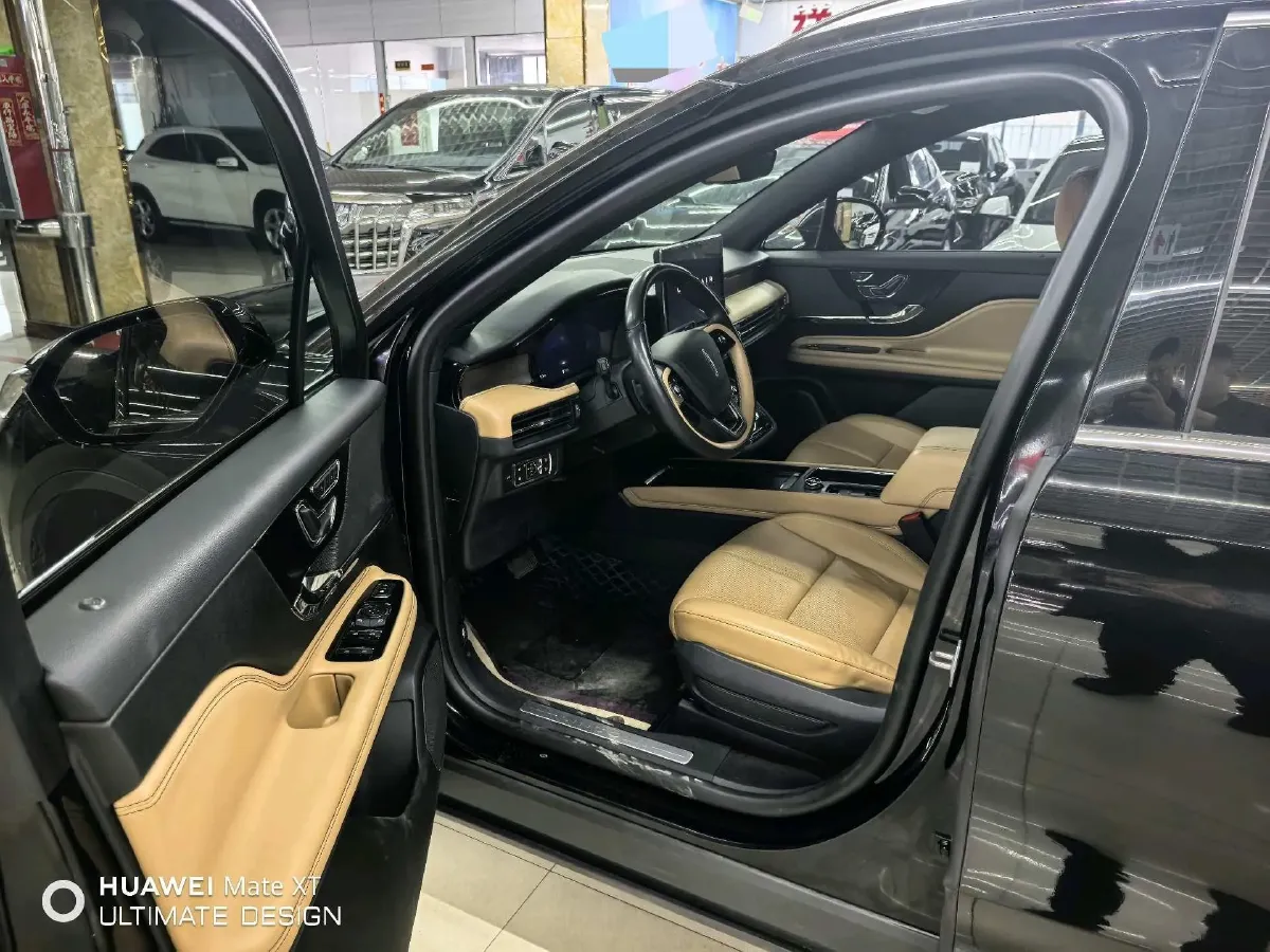 2022 Lincoln Corsair 2.0T 245HP L4 8AT,autocango,china used car exporter,china ev exporter,chinese used car exporter,chinese used ev exporter