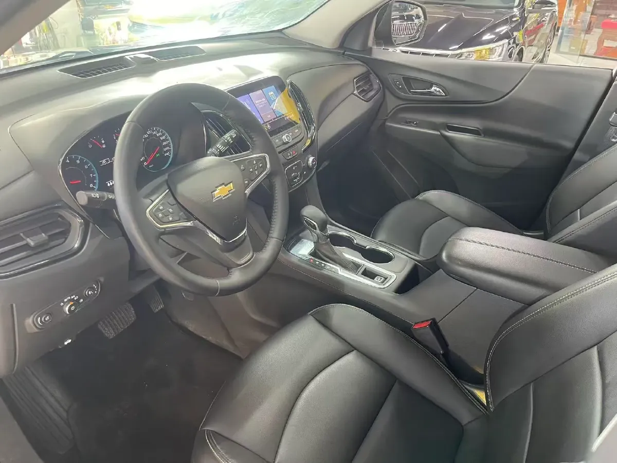 2022 Chevrolet Equinox 1.5T 169HP L4 6AT,autocango,china used car exporter,china ev exporter,chinese used car exporter,chinese used ev exporter