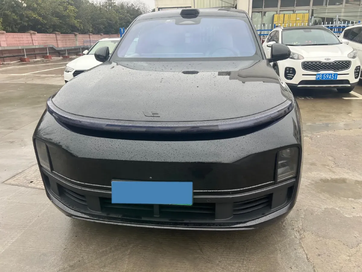 2022 Li L9 Range Extended 154HP REEV 42.6KWH,autocango,china used car exporter,china ev exporter,chinese used car exporter,chinese used ev exporter