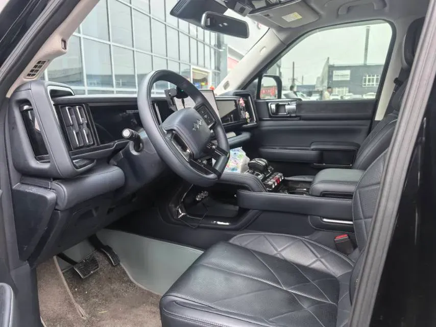 2023 FangChengBao Bao 5 1.5T 194HP L4 E-CVT PHEV 31.8KWH,autocango,china used car exporter,china ev exporter,chinese used car exporter,chinese used ev exporter