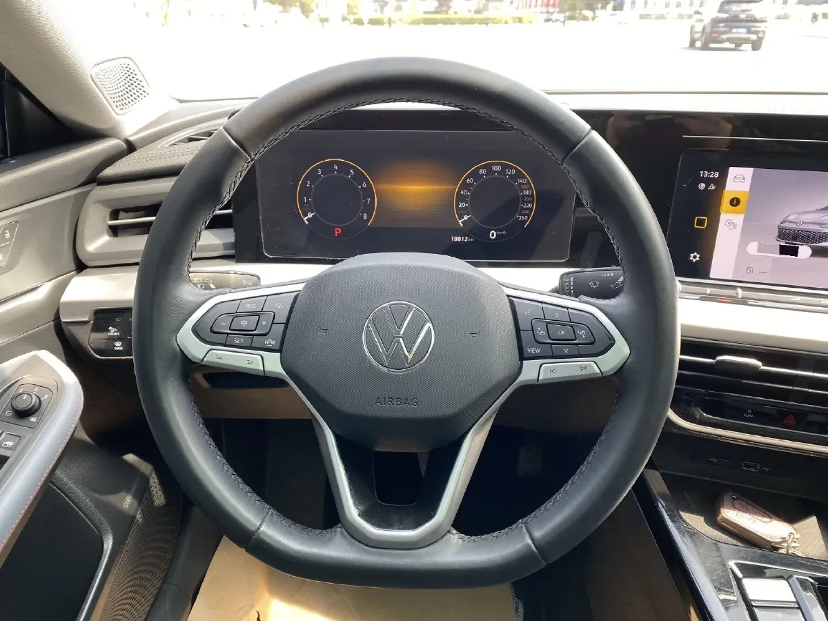 2023 Volkswagen Lamando 1.4T 150HP L4 7DCT,autocango,china used car exporter,china ev exporter,chinese used car exporter,chinese used ev exporter