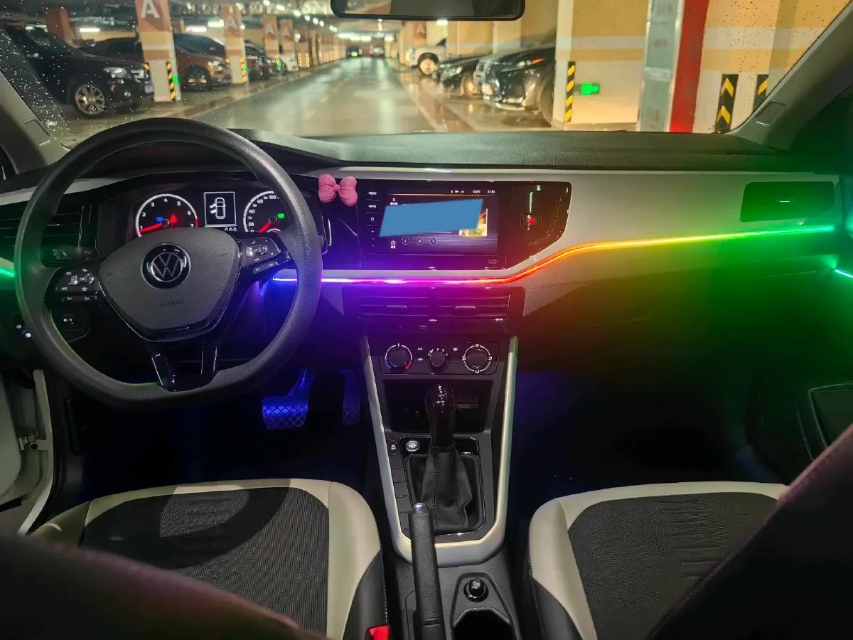 2023 Volkswagen Polo 1.5L 113HP L4 6AT,autocango,china used car exporter,china ev exporter,chinese used car exporter,chinese used ev exporter