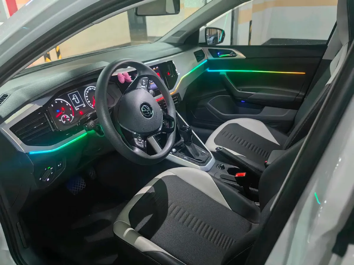 2023 Volkswagen Polo 1.5L 113HP L4 6AT,autocango,china used car exporter,china ev exporter,chinese used car exporter,chinese used ev exporter