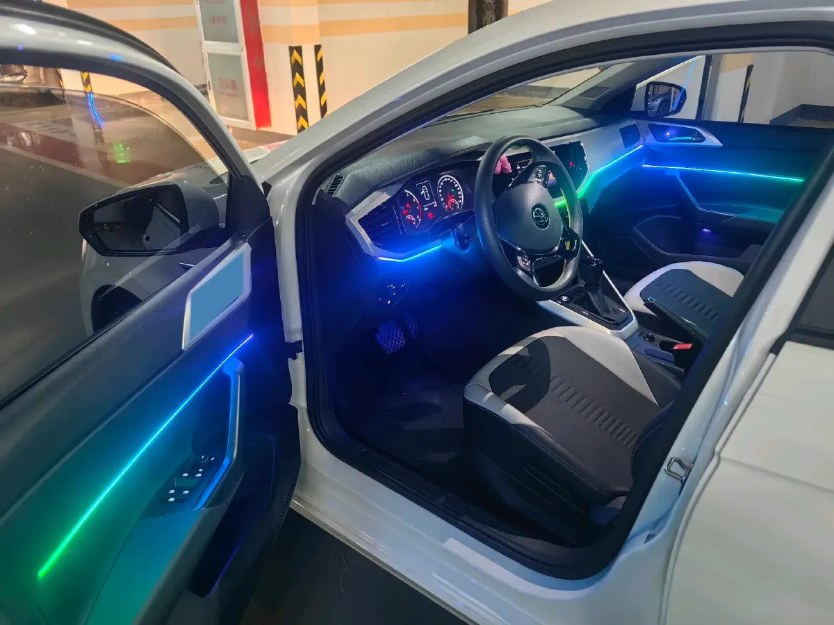 2023 Volkswagen Polo 1.5L 113HP L4 6AT,autocango,china used car exporter,china ev exporter,chinese used car exporter,chinese used ev exporter