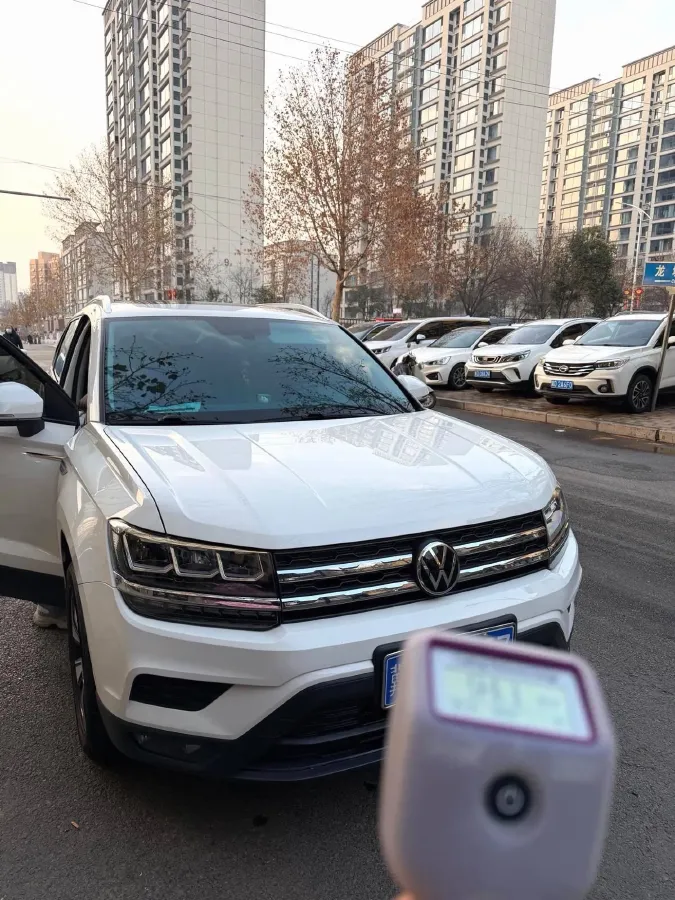 2022 Ford Transit 2.0T 202HP L4 6AT,autocango,china used car exporter,china ev exporter,chinese used car exporter,chinese used ev exporter