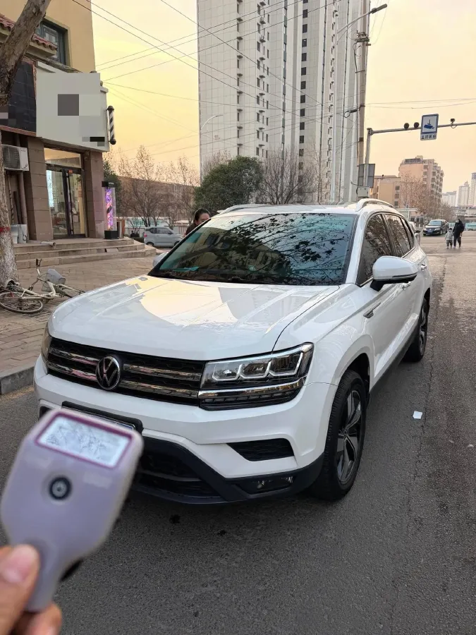 2022 Ford Transit 2.0T 202HP L4 6AT,autocango,china used car exporter,china ev exporter,chinese used car exporter,chinese used ev exporter