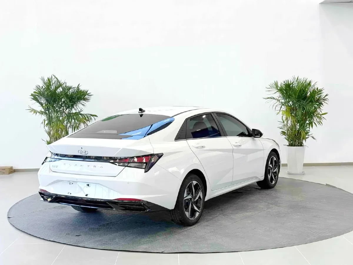 2022 Hyundai Elantra 1.5L 115HP L4 CVT,autocango,china used car exporter,china ev exporter,chinese used car exporter,chinese used ev exporter