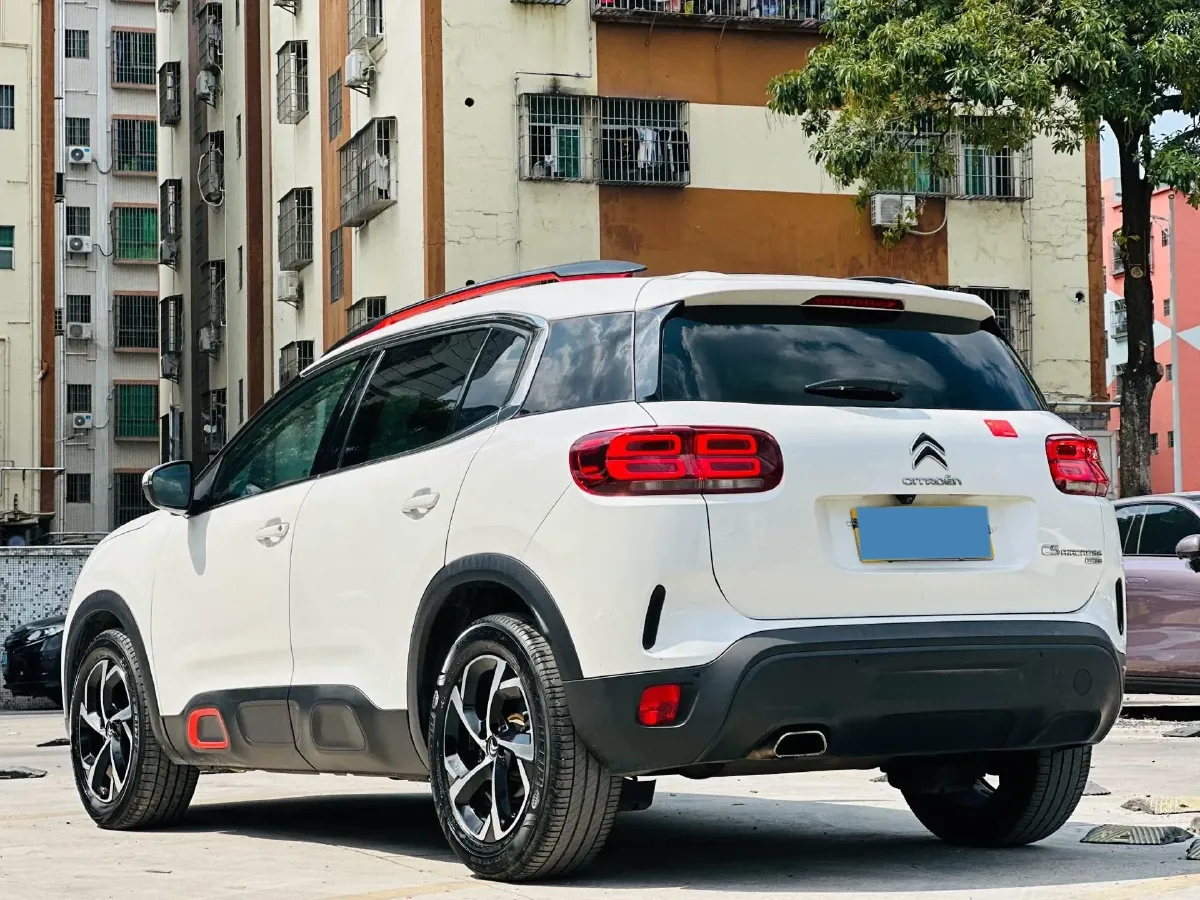 2017 Citroen C5 1.6T 167HP L4 6AT,autocango,china used car exporter,china ev exporter,chinese used car exporter,chinese used ev exporter