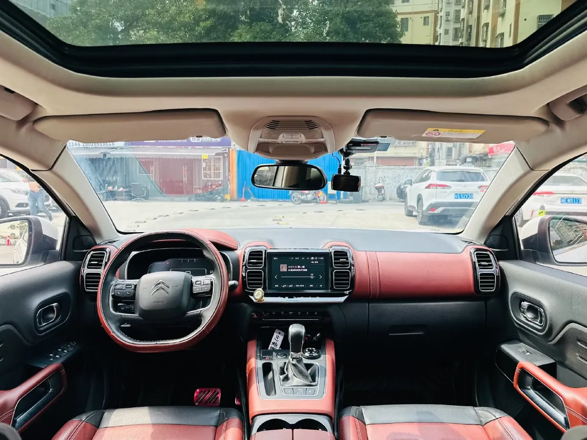 2017 Citroen C5 1.6T 167HP L4 6AT,autocango,china used car exporter,china ev exporter,chinese used car exporter,chinese used ev exporter