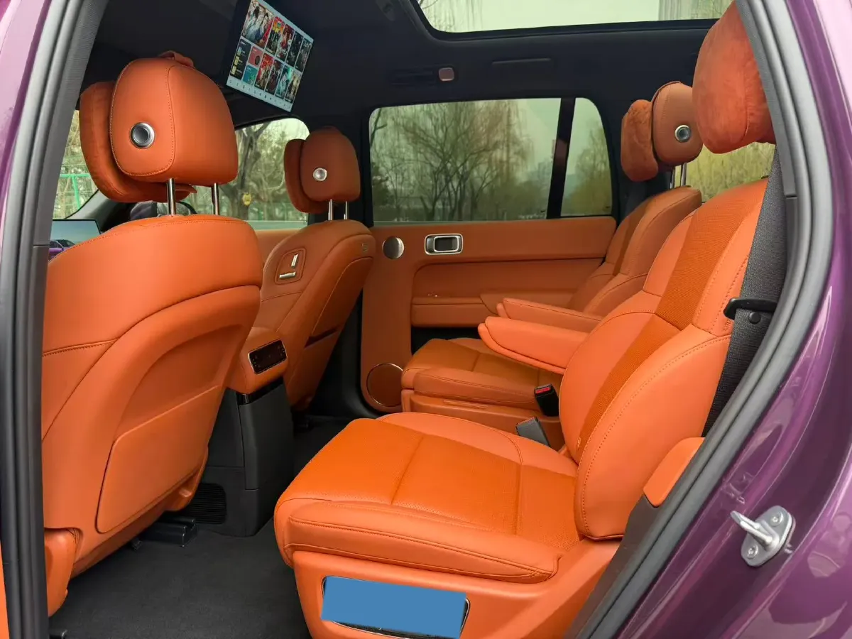 2024 Li L9 Range Extended 154HP REEV 52.3KWH,autocango,china used car exporter,china ev exporter,chinese used car exporter,chinese used ev exporter