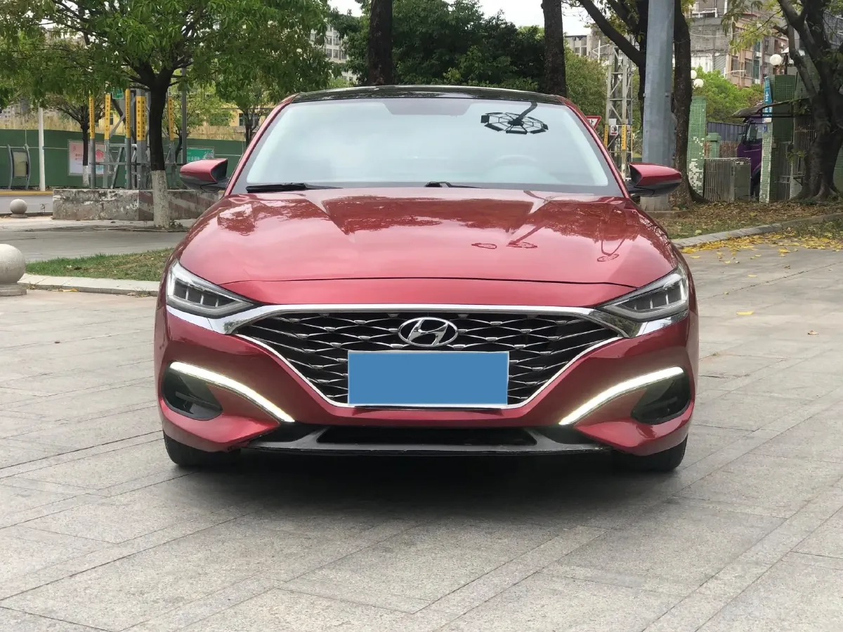 2019 Hyundai La Festa 1.6T 204HP L4 7DCT,autocango,china used car exporter,china ev exporter,chinese used car exporter,chinese used ev exporter