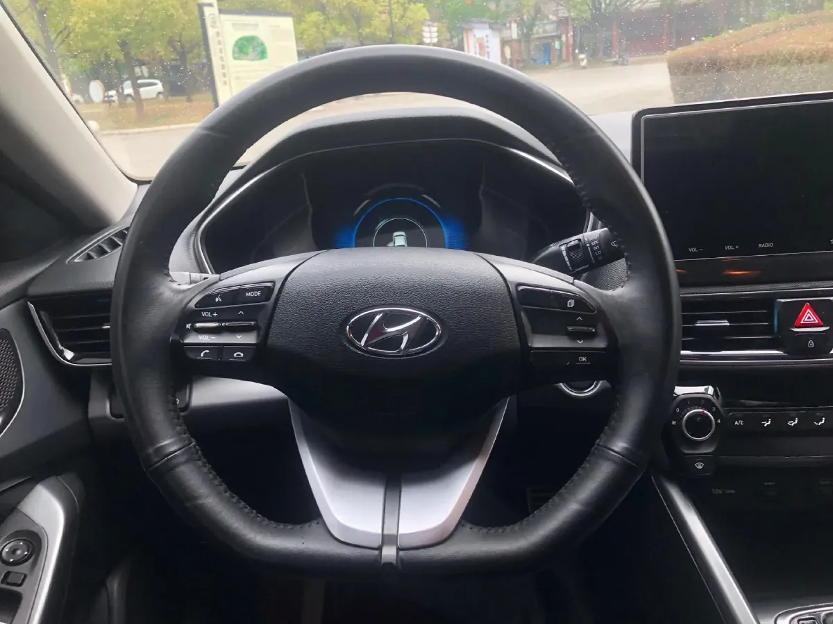 2019 Hyundai La Festa 1.6T 204HP L4 7DCT,autocango,china used car exporter,china ev exporter,chinese used car exporter,chinese used ev exporter