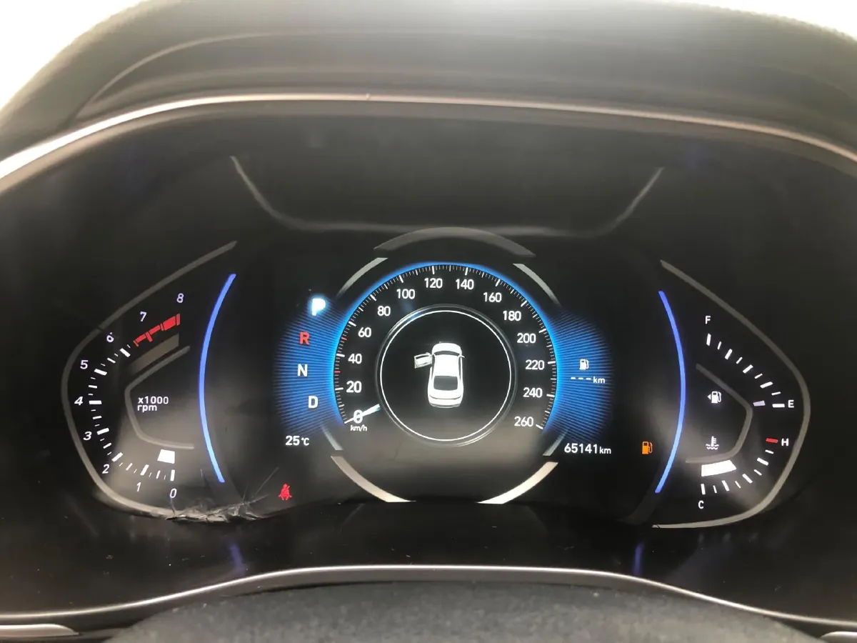 2019 Hyundai La Festa 1.6T 204HP L4 7DCT,autocango,china used car exporter,china ev exporter,chinese used car exporter,chinese used ev exporter