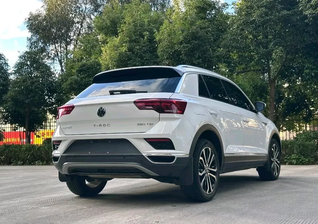 2022 Volkswagen T-Roc 1.4T 150HP L4 7DCT,autocango,china used car exporter,china ev exporter,chinese used car exporter,chinese used ev exporter