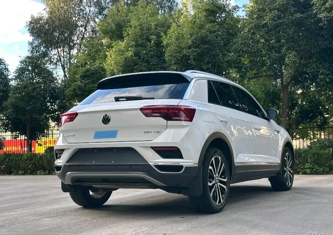 2022 Volkswagen T-Roc 1.4T 150HP L4 7DCT,autocango,china used car exporter,china ev exporter,chinese used car exporter,chinese used ev exporter