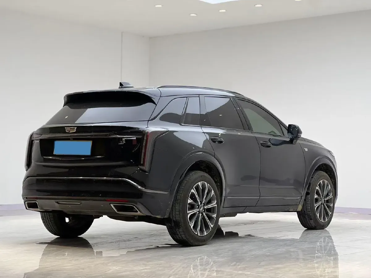 2025 Cadillac XT5 2.0T 237HP L4 9AT,autocango,china used car exporter,china ev exporter,chinese used car exporter,chinese used ev exporter