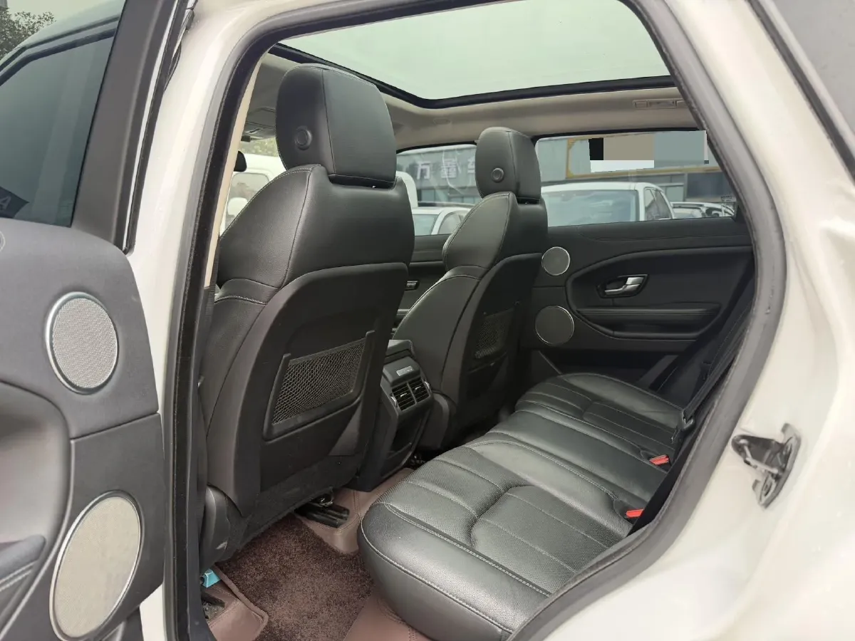 2016 Land Rover Range Rover Evoque 2.0T 241HP L4 9AT,autocango,china used car exporter,china ev exporter,chinese used car exporter,chinese used ev exporter