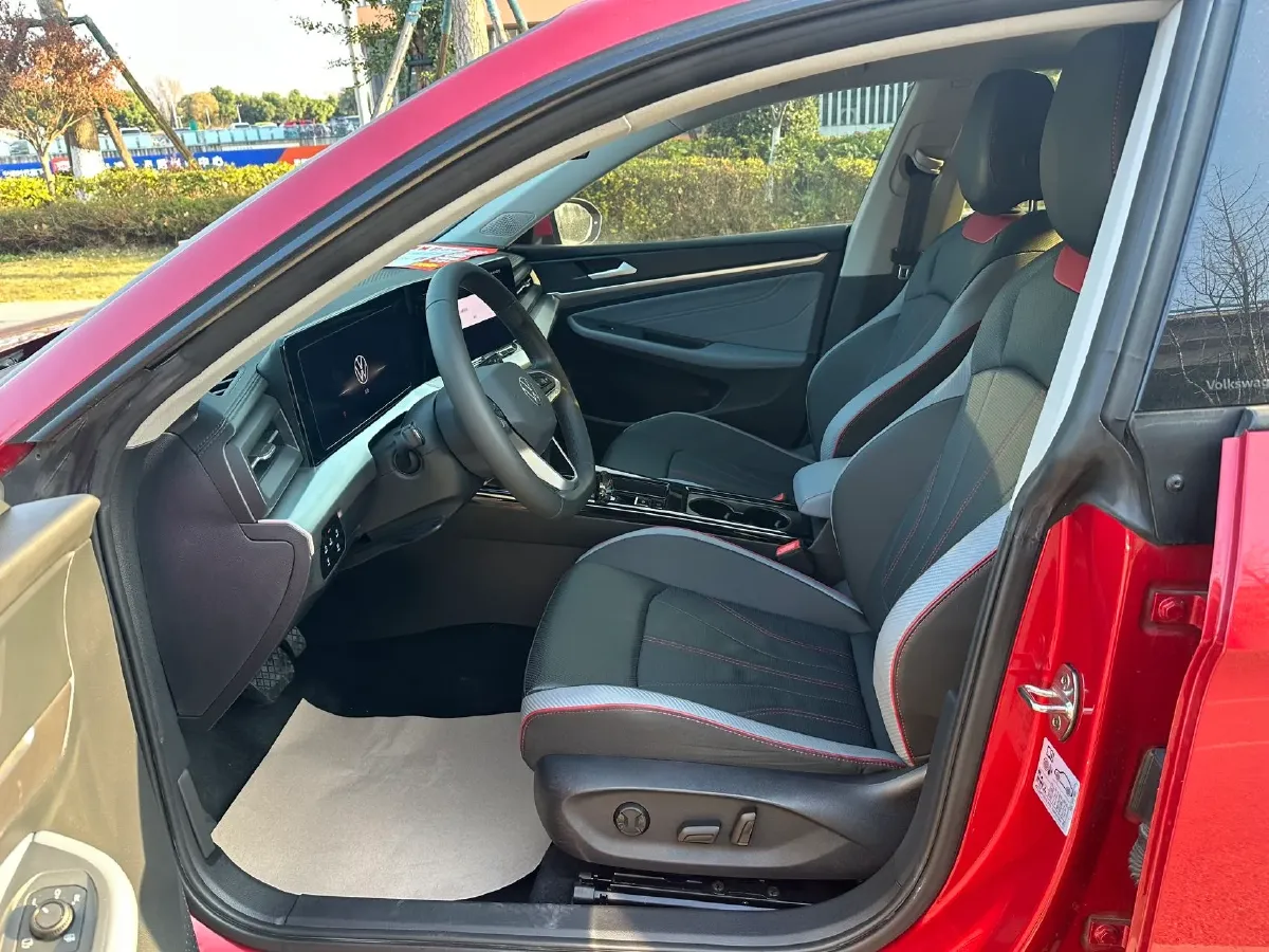 2022 Volkswagen Lavida 1.4T 150HP L4 7DCT,autocango,china used car exporter,china ev exporter,chinese used car exporter,chinese used ev exporter