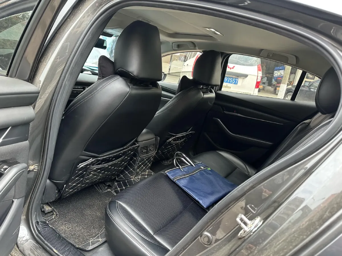 2020 Mazda 3 Axela 1.5L 117HP L4 6AT,autocango,china used car exporter,china ev exporter,chinese used car exporter,chinese used ev exporter