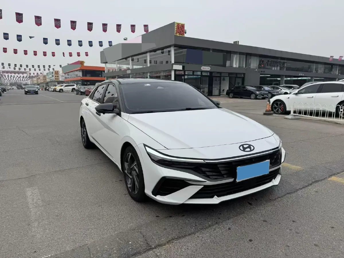 2023 Hyundai Elantra 1.5L 115HP L4 CVT,autocango,china used car exporter,china ev exporter,chinese used car exporter,chinese used ev exporter