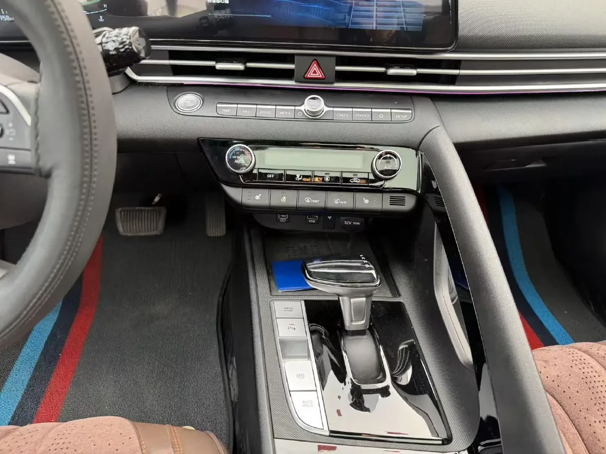 2023 Hyundai Elantra 1.5L 115HP L4 CVT,autocango,china used car exporter,china ev exporter,chinese used car exporter,chinese used ev exporter